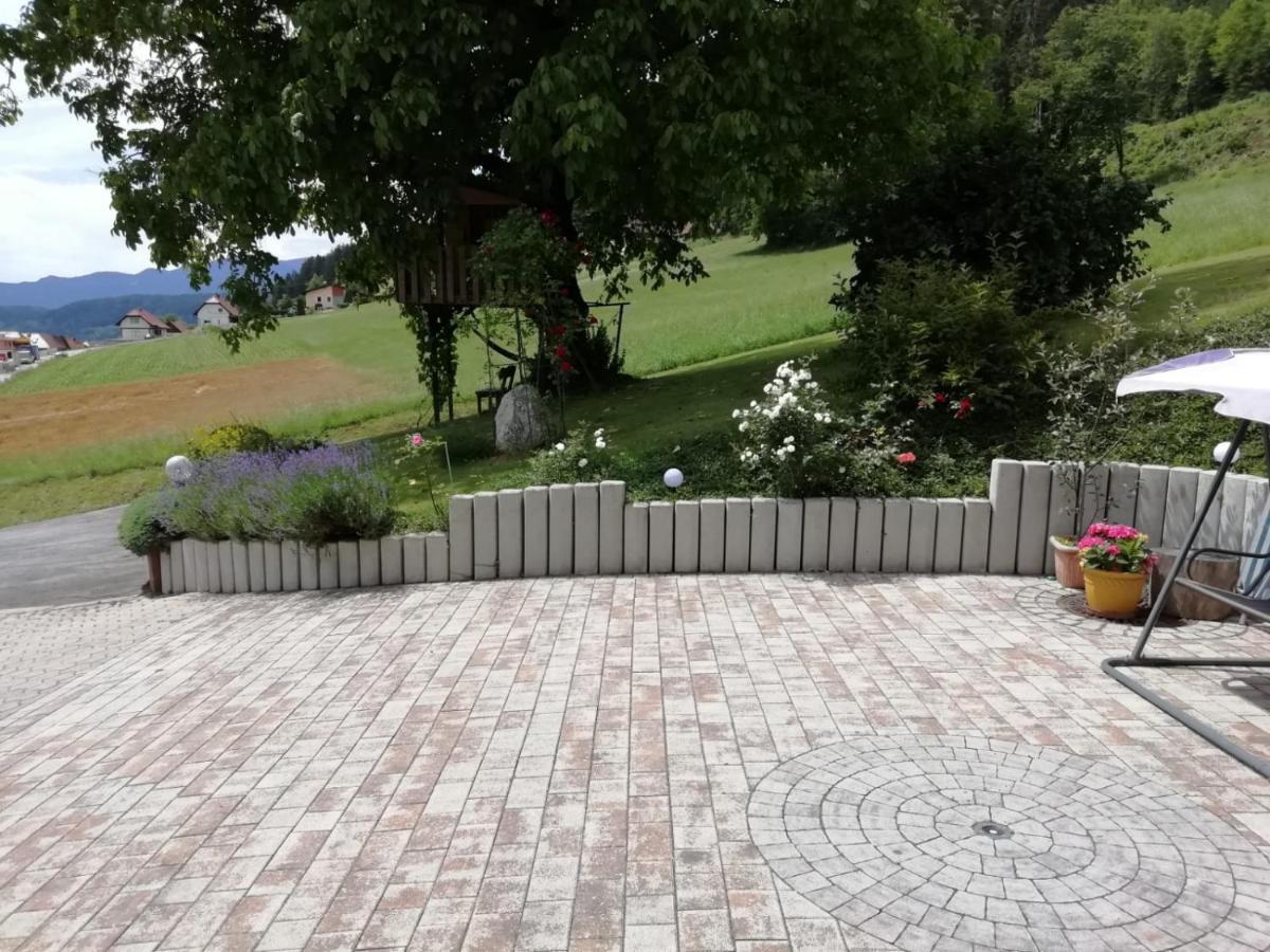 Ferienwohnung Erni Feldkirchen In Kaernten Bagian luar foto